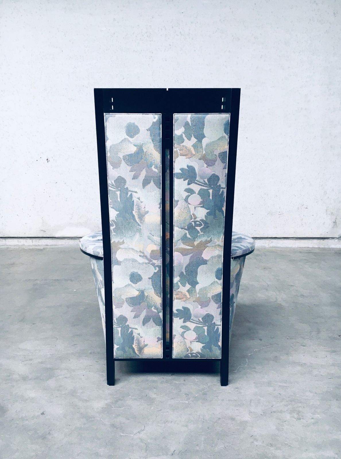 photo vinterior Galaxy 'Peggy' High Armchair By Umberto Asnago For Giorgetti, Italy 1990s