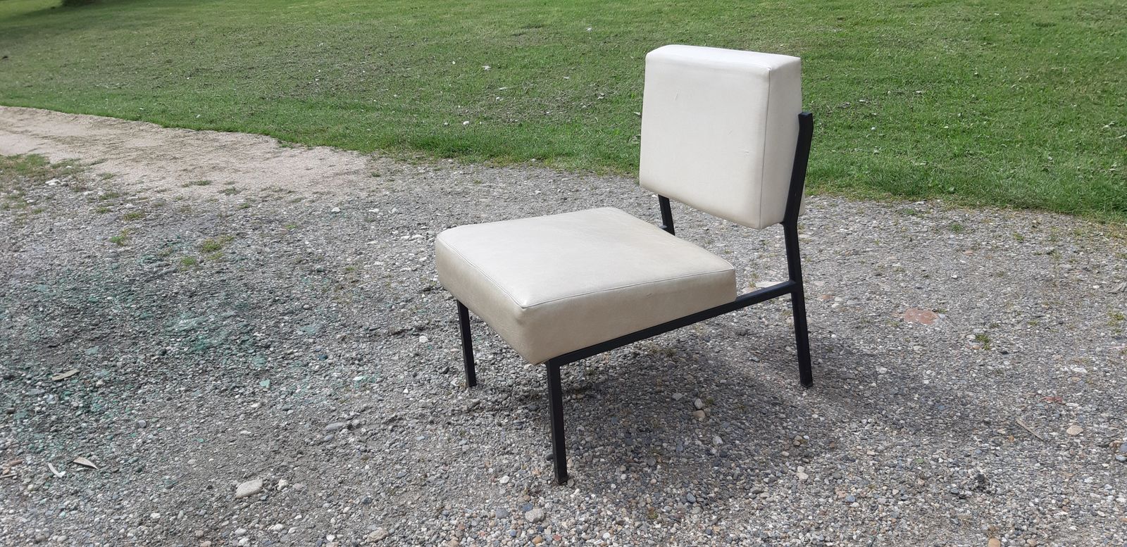 Vintage Armchair Circa 1950, 1950s photo vinterior