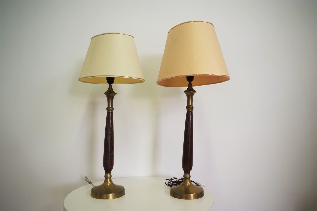 Lampade In Mogano, Brass & Cotton Hats Di Abat Jour, Anni '50, Set Di 2 photo vinterior