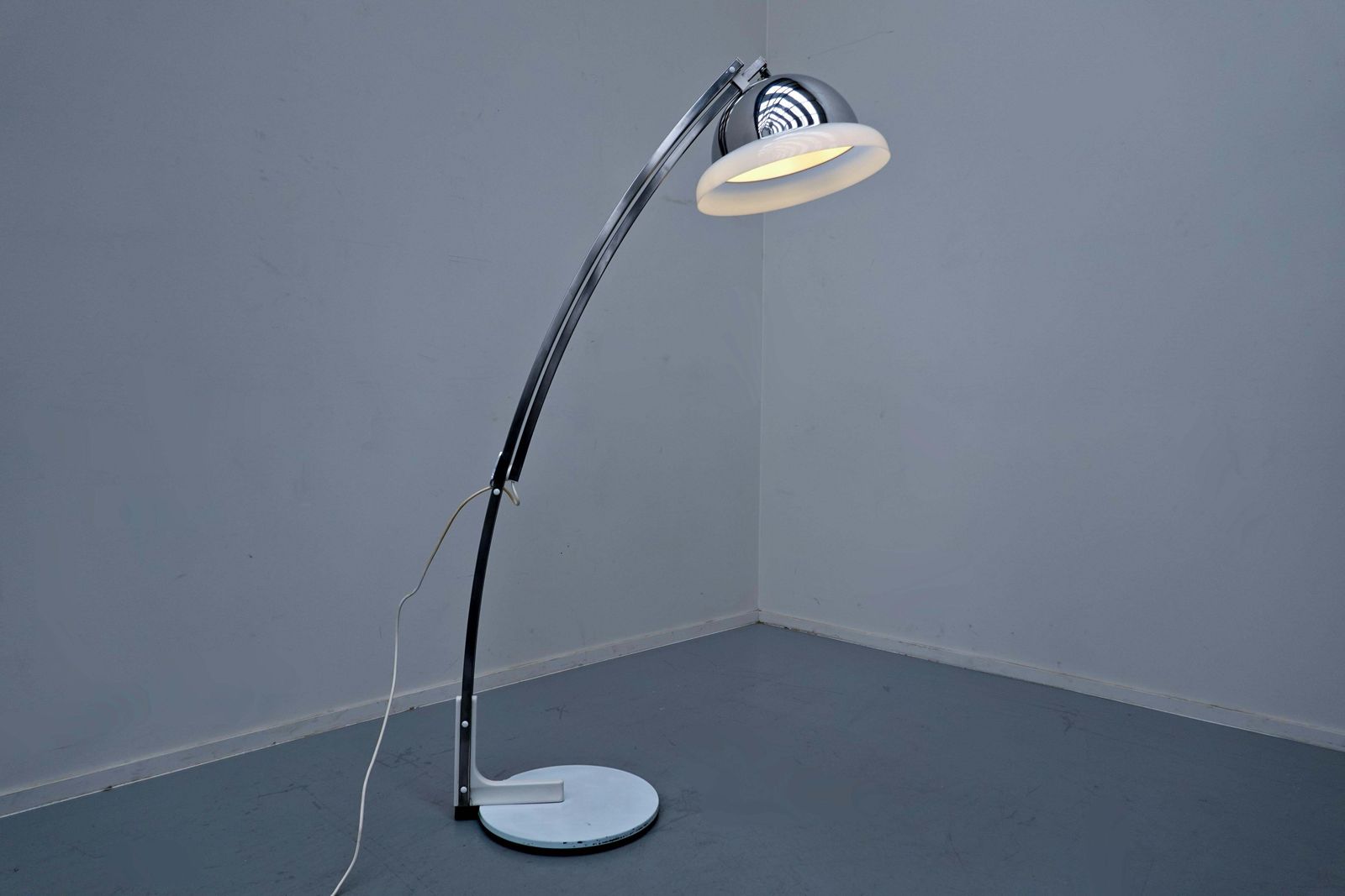 2891.0 Italian Adjustable Arc Floor Lamp By Goffredo Reggiani, 1960s photo
