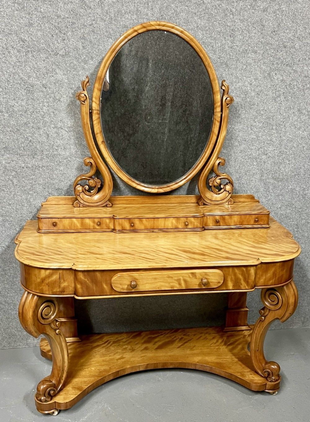 Superb Victorian "Duchess" Dressing Table photo furniture