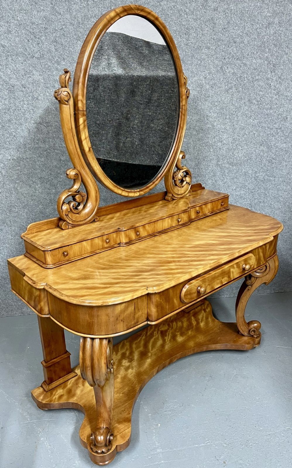 Superb Victorian "Duchess" Dressing Table photo Furniture