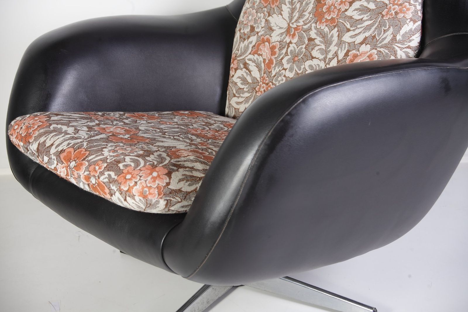 Mid Century Swivel Lounge Chair From Up Závody, 1960s photo buy