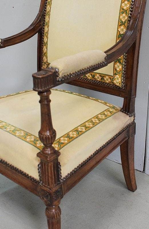 Walnut Armchair, Louis XVI Period, Early 19th Century photo 890.95