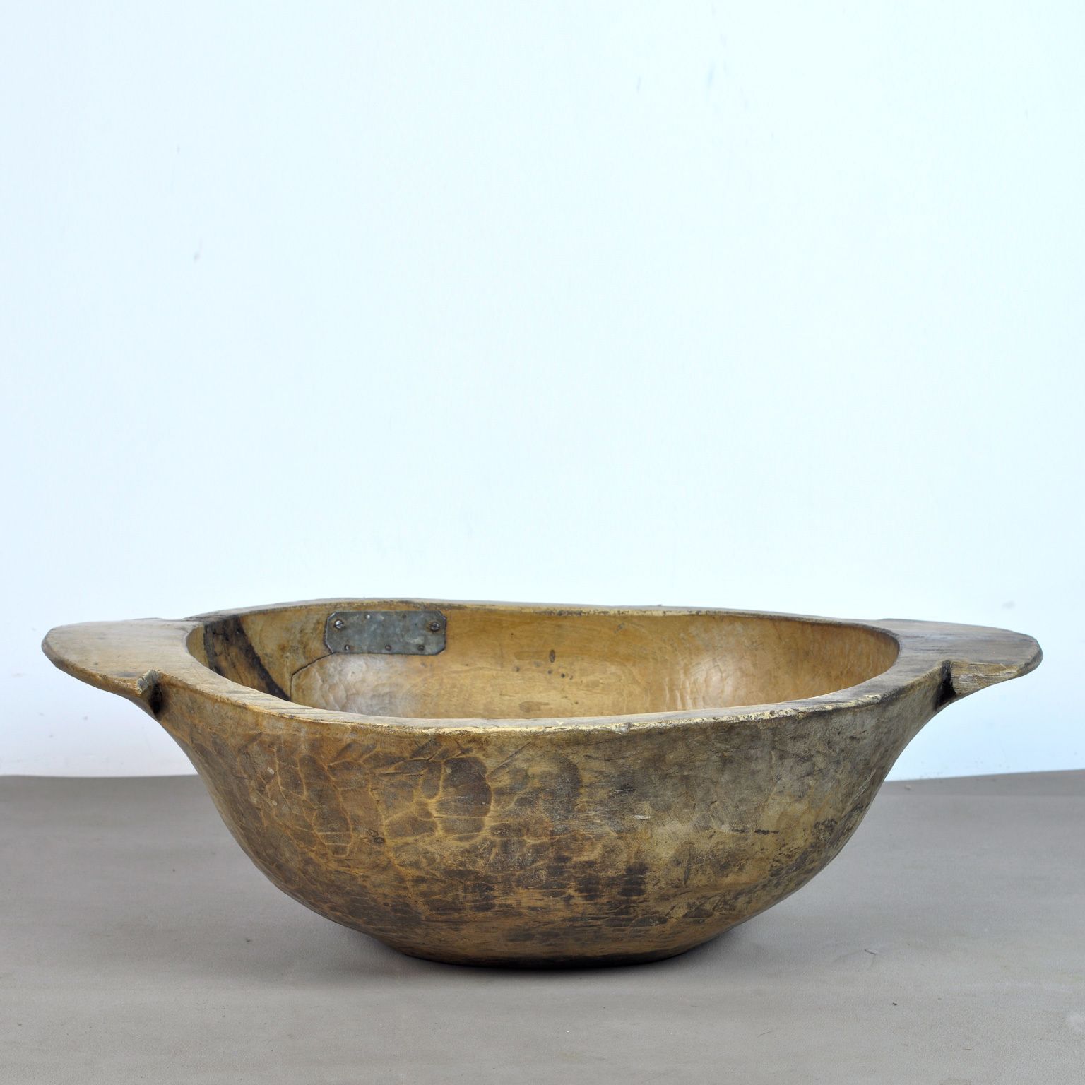 Handmade Hungarian Wooden Dough Bowl, Early 1900s photo 125.0