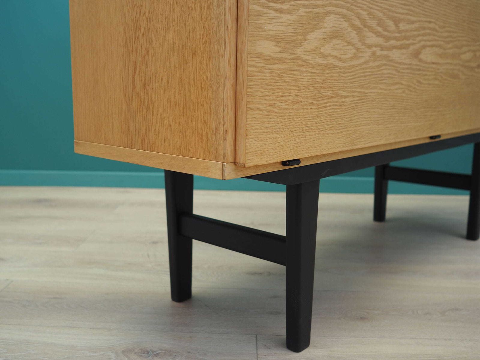 829.0 Dressoir Met Essenfineer, Deens Design, Jaren 1970, Productie: Denemarken photo