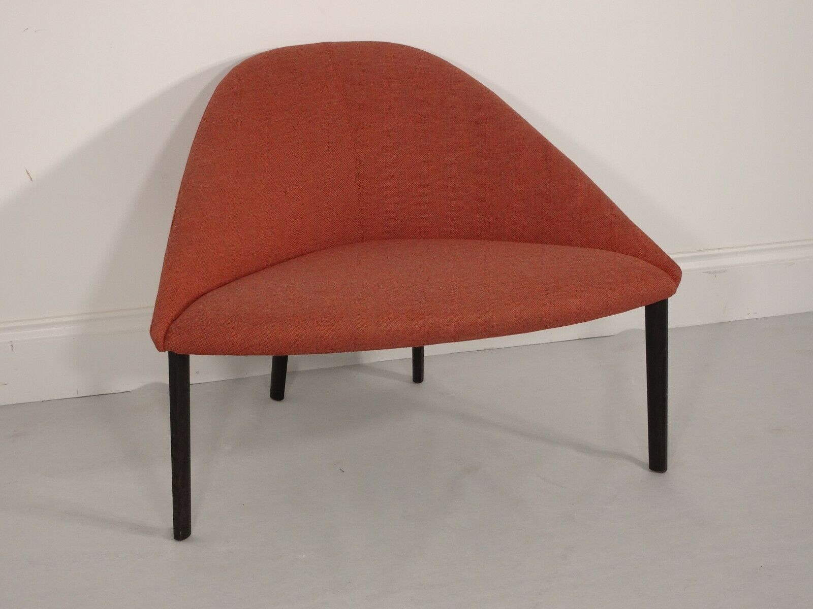 Immaculate Pair Of Arper Colina 4 Legged Lounge Chairs In Camira Fabric photo furniture