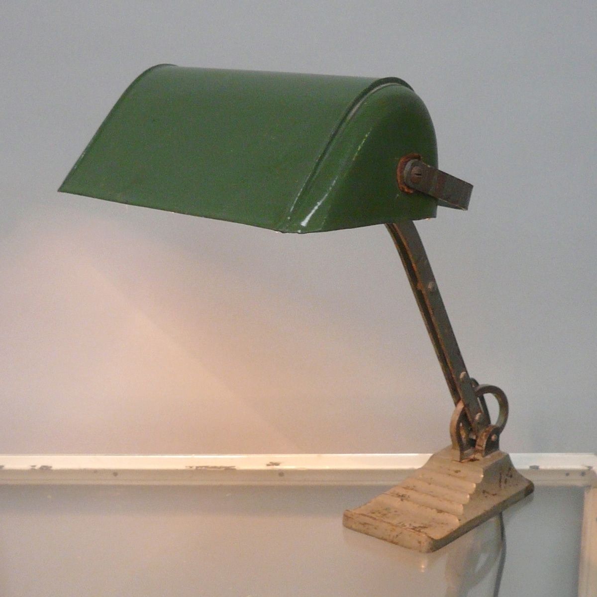 Banker's Lamp 1456 photo vintage