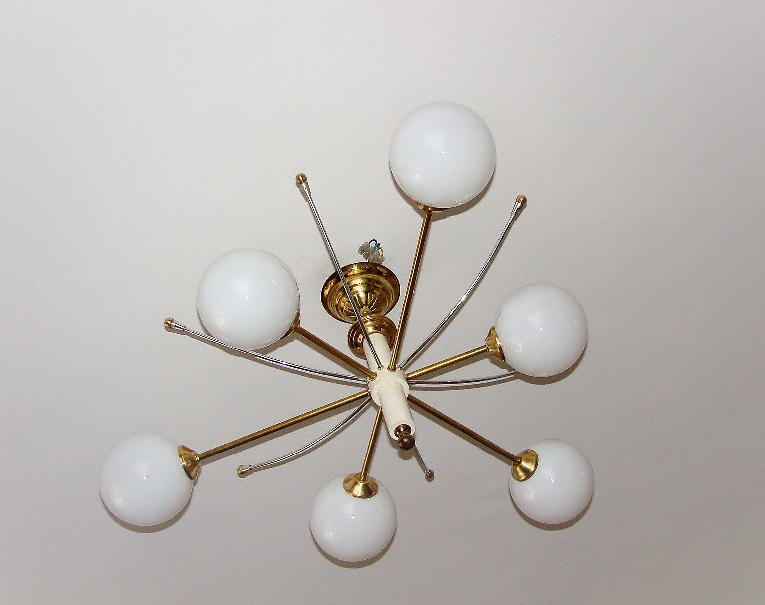 photo furniture Stilnovo Style Chandelier, 1960s