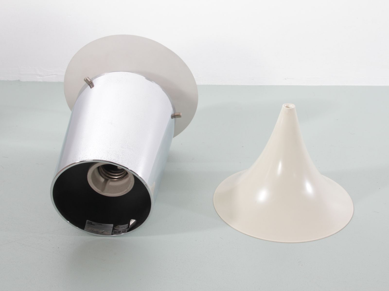 Mid Century Modern Scandinavian Pendant Lamp Ph Artichoke By Poul Henningsen ø 84 Cm Edition From The 70s photo for sale
