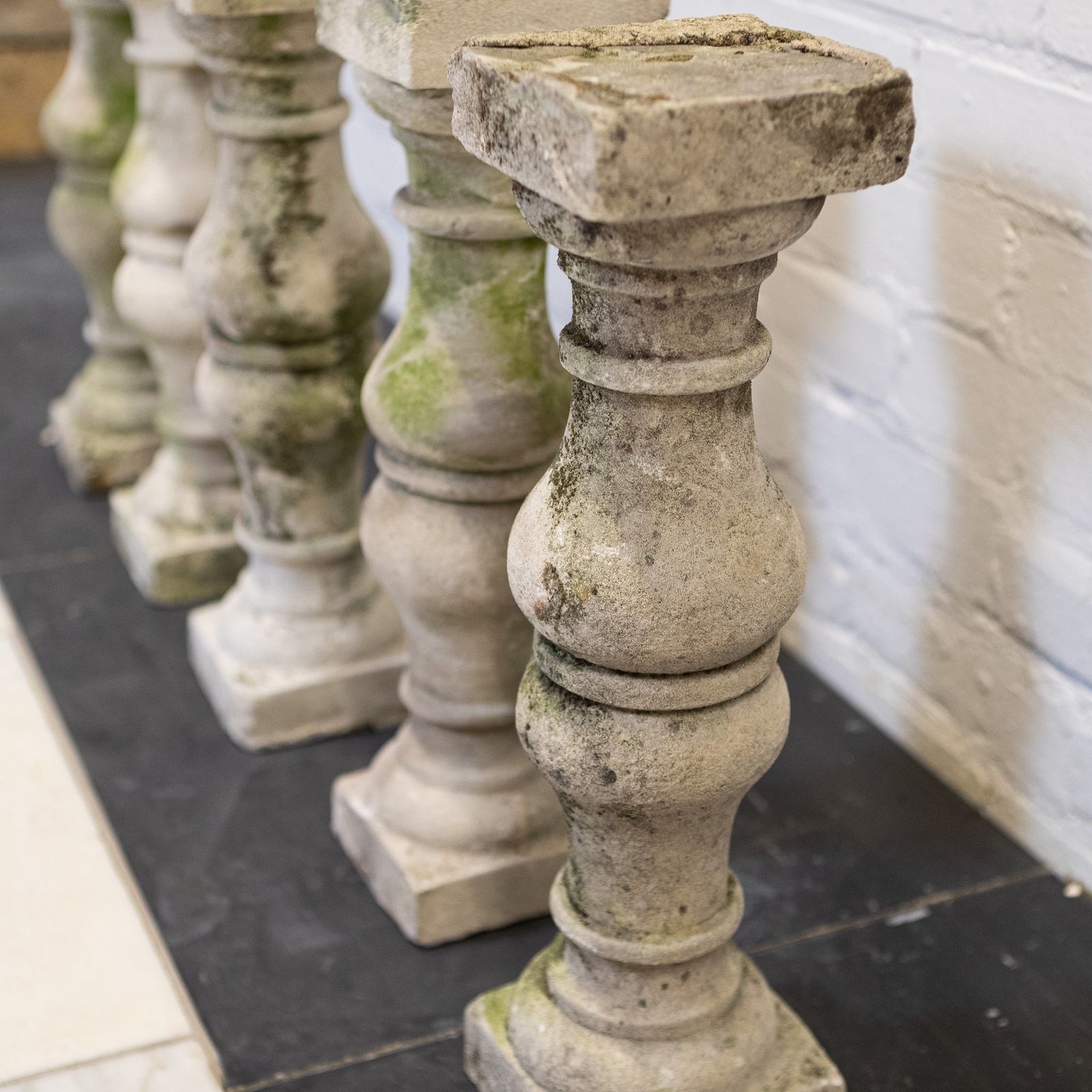 Antique Portland Stone Balustrades (Set Of 24+) photo vintage