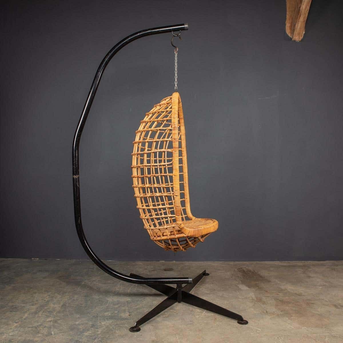 20th Century Hanging Wicker Woven Chair On Steel Frame, 1970s photo Furniture