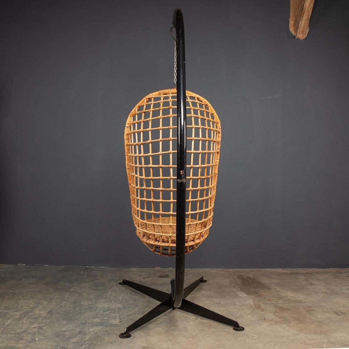 20th Century Hanging Wicker Woven Chair On Steel Frame, 1970s photo 3236.0