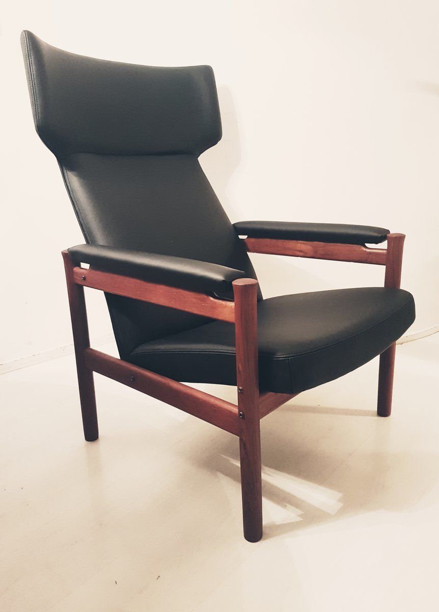 Mid Century Model 4365 Wing Chair By Hansen, Soren For Fritz Hansen, 1960s photo vintage