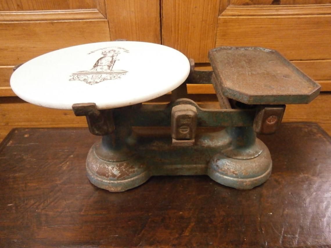 Early 20th Century Grocers Dairy Scales Vintage 1929