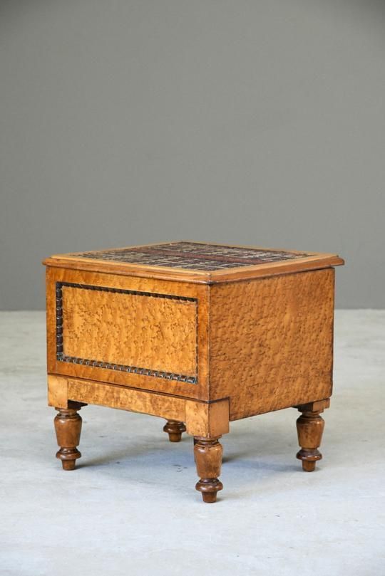 Furniture Victorian Birds Eye Marble Step Commode. photo