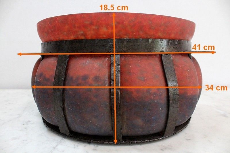 photo vintage Large Marmorean Glass And Wrought Iron Cup, By Daum And Majorelle, Art Nouveau, Late 19th Century