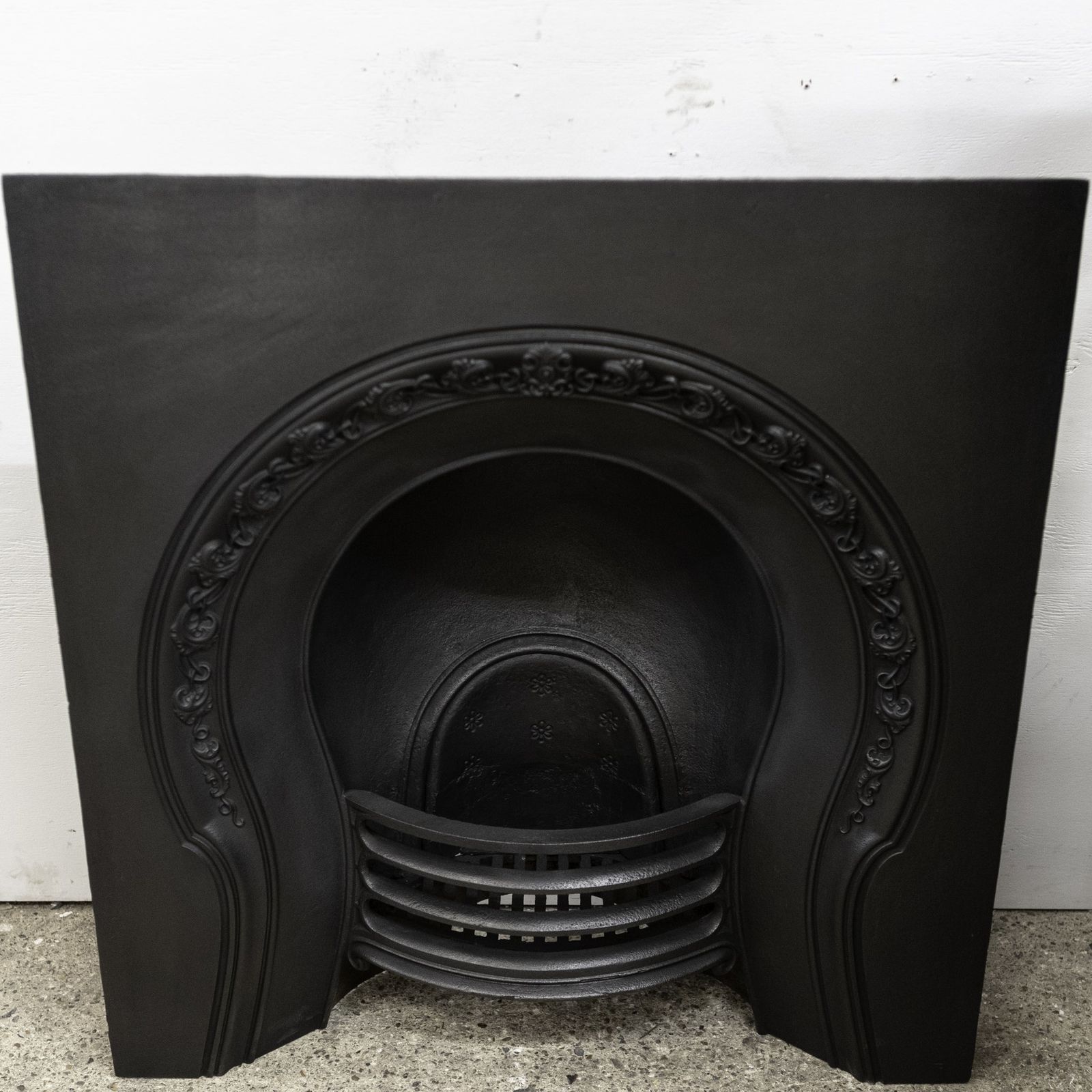 Antique Victorian Cast Iron Horseshoe Insert photo vintage