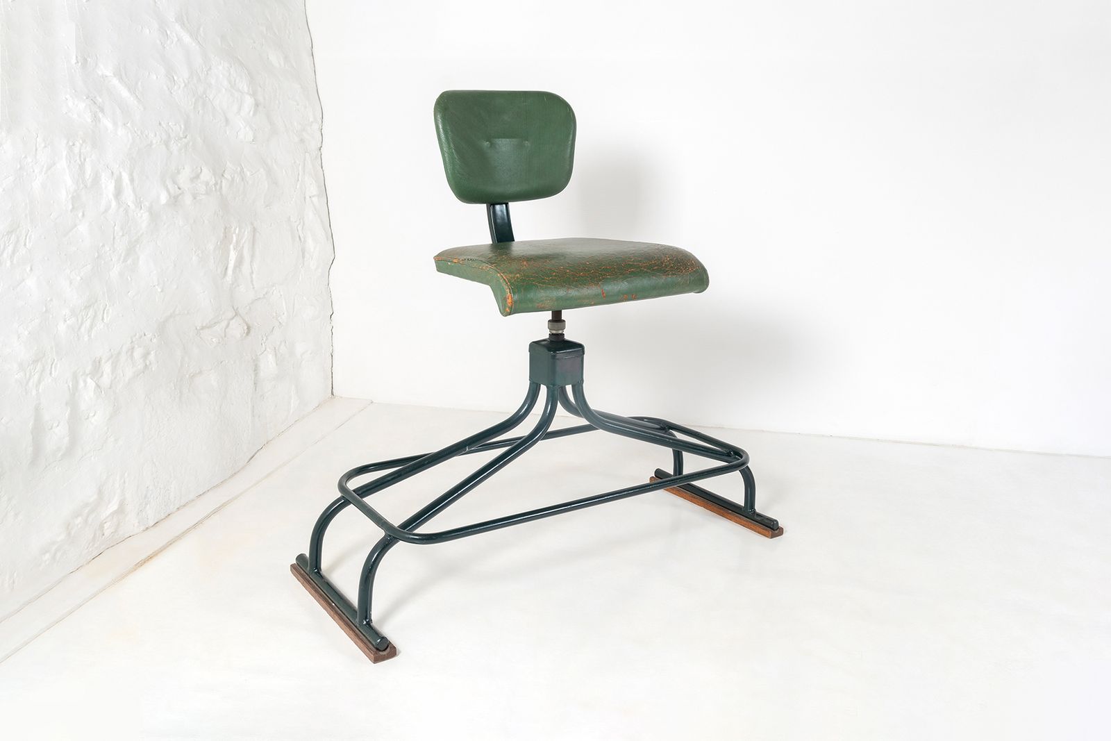 Original 1950s Industrial Factory Swivel Stool By Evertaut | Musicians Guitarist Seat