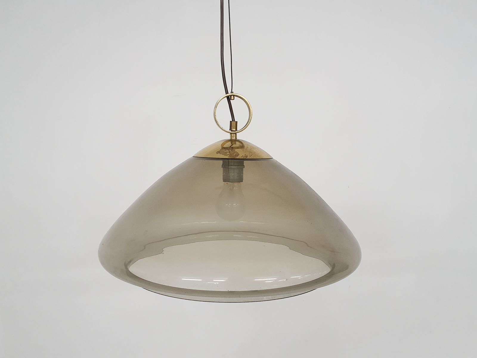 Mid Century Hanglamp Van Gerookt Glas En Messing photo 449.28