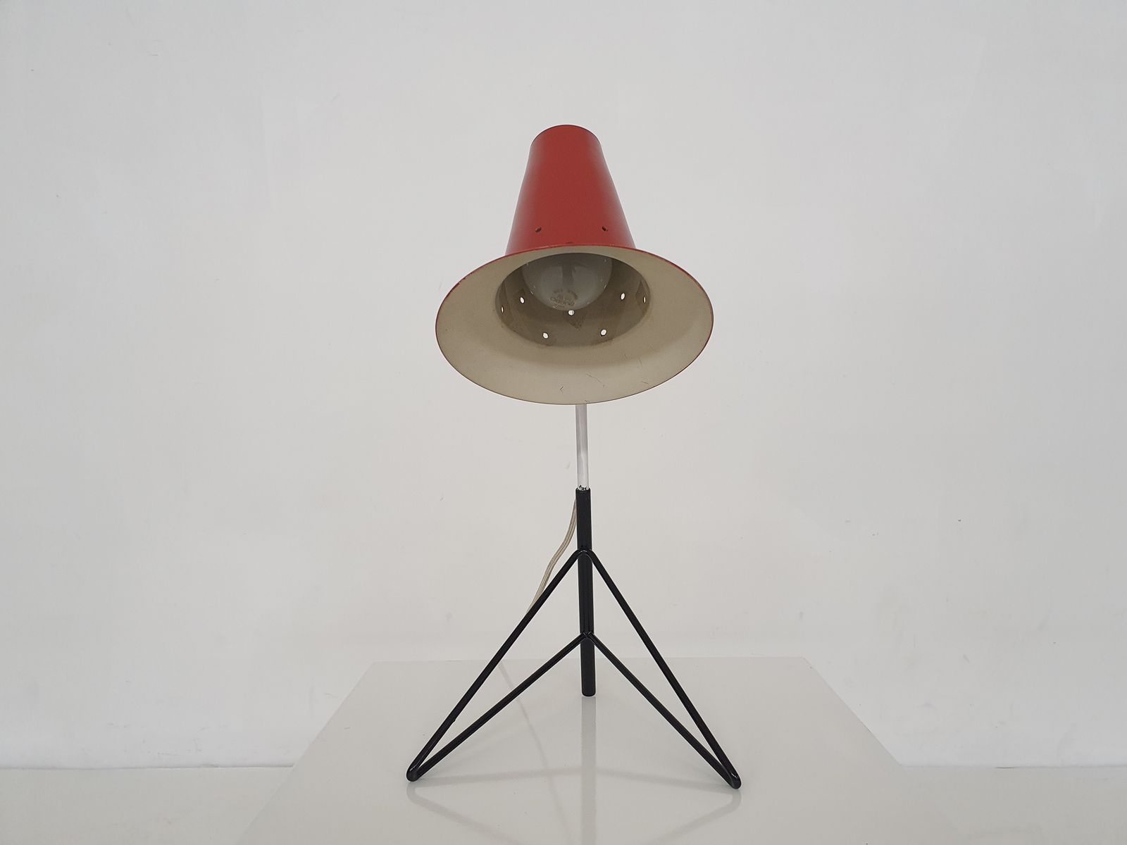 Hala Zeist Bureaulamp "Sun Series", Nederland, Ca. Jaren 1950 photo furniture