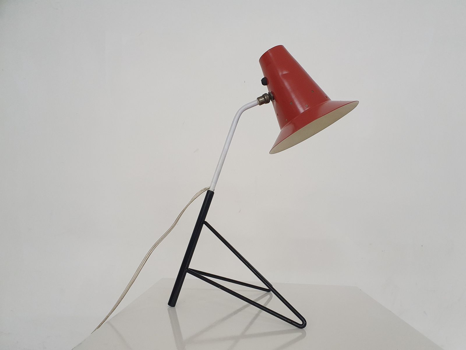 Hala Zeist Bureaulamp "Sun Series", Nederland, Ca. Jaren 1950 photo for sale