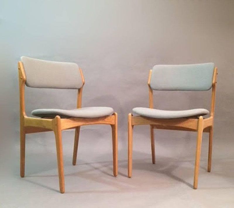 1960s Erik Buch Set Of 12 Model 49 Oak Dining Chairs For Odense Maskinsnedkeri photo for sale