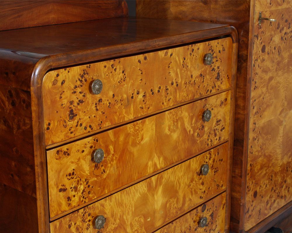 Art Decò Bedroom Set Osvaldo Borsani Manner, Birch And Walnut Burl Period, 1930s photo furniture