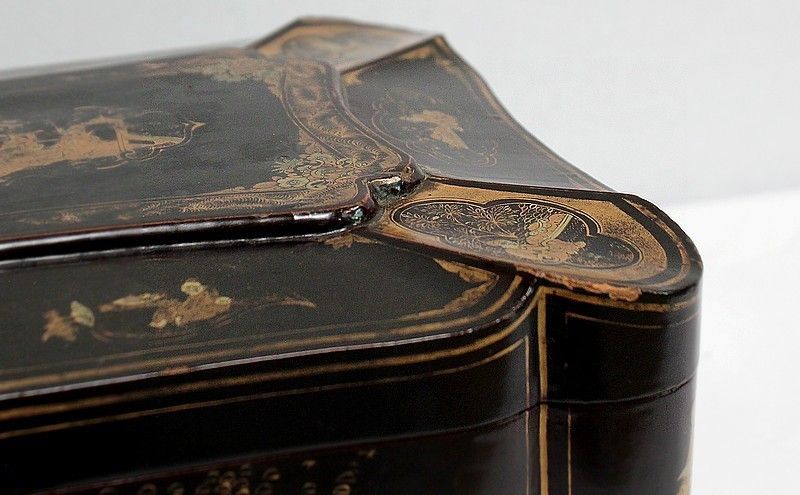 photo for sale Important Asian Black Lacquered Wood Box, Napoleon III Period Mid 19th Century
