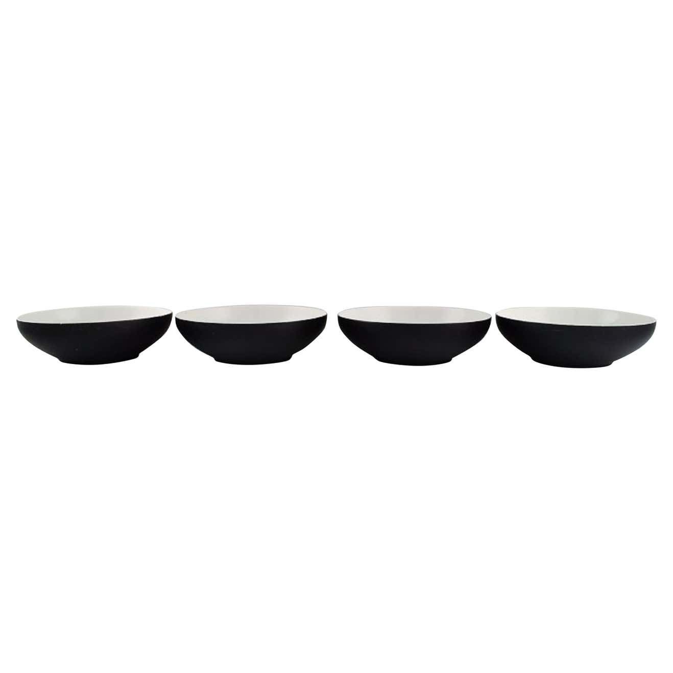 Kenji Fujita For Tackett Associates, Four Bowls In Porcelain, Dated 1953 56 photo furniture