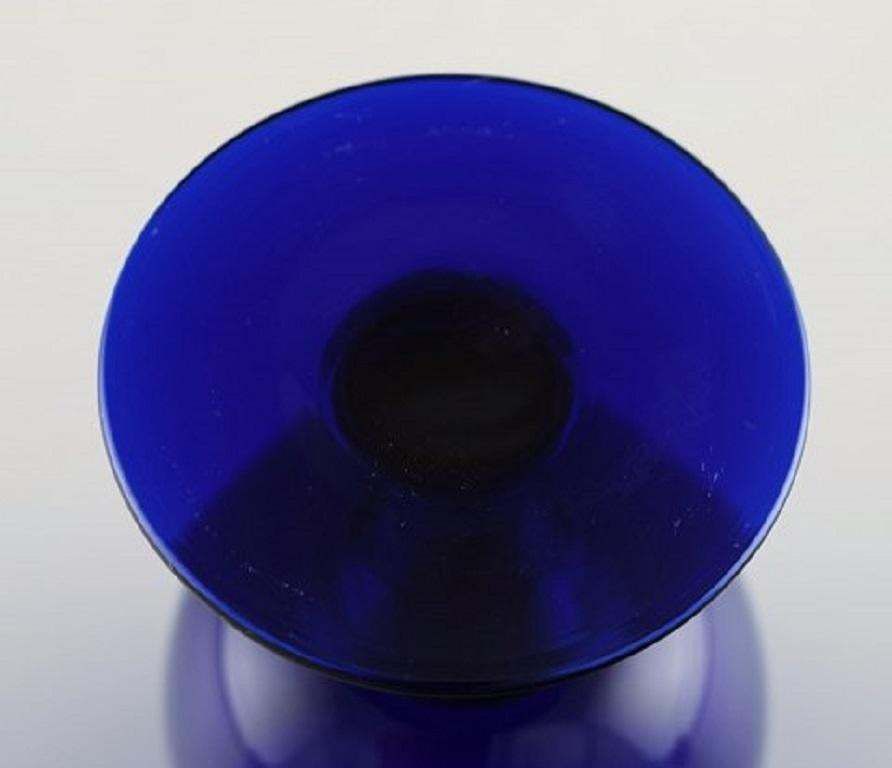 Monica Bratt For Reijmyre, Eight Sherry Glasses In Blue Mouth Blown Art Glass photo vinterior