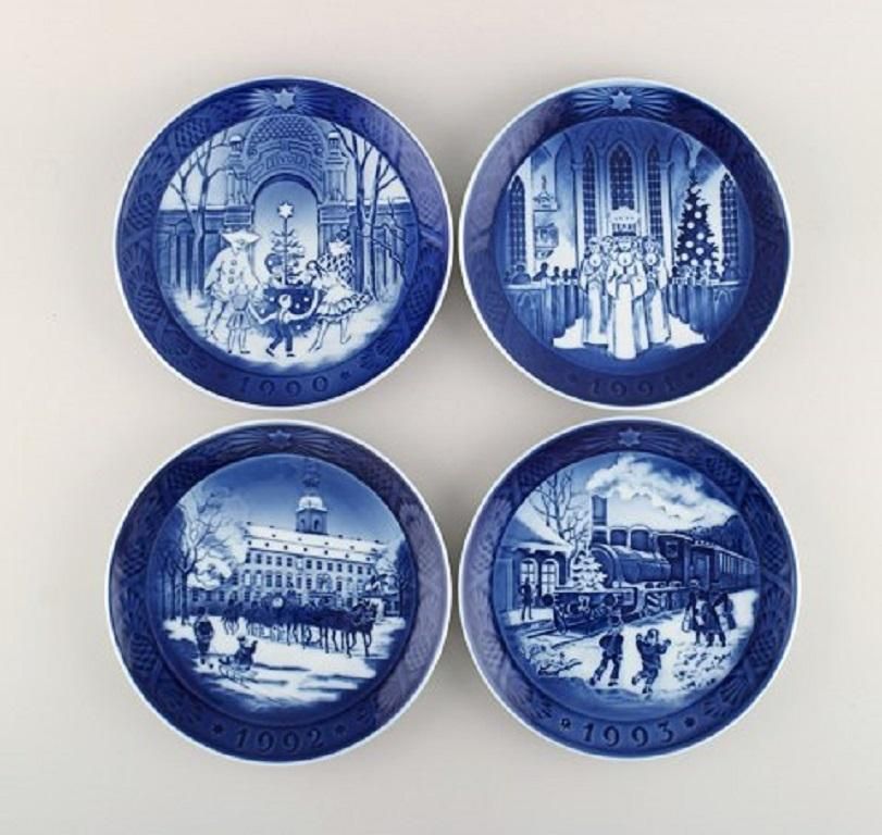 11 Royal Copenhagen Christmas Plates From 1990 2000