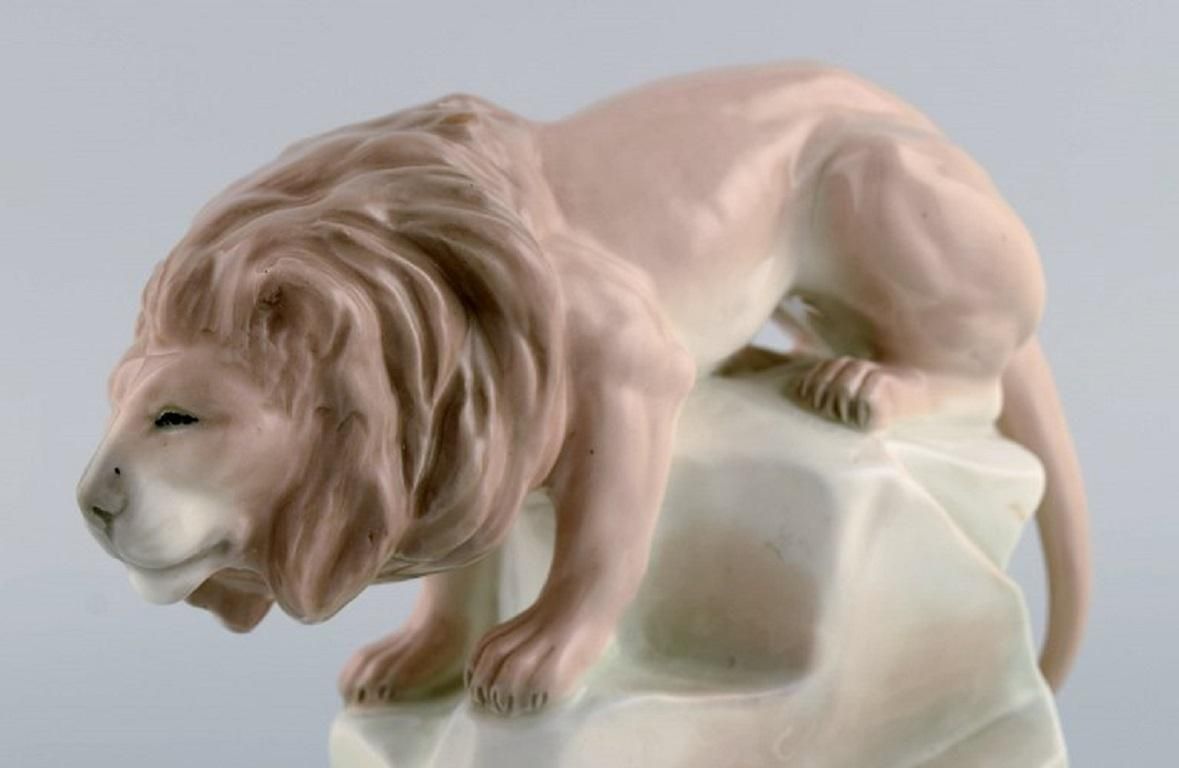 Amphora, Czechoslovakia, Hand Painted Art Deco Porcelain Figurine Of A Lion photo Home Decor