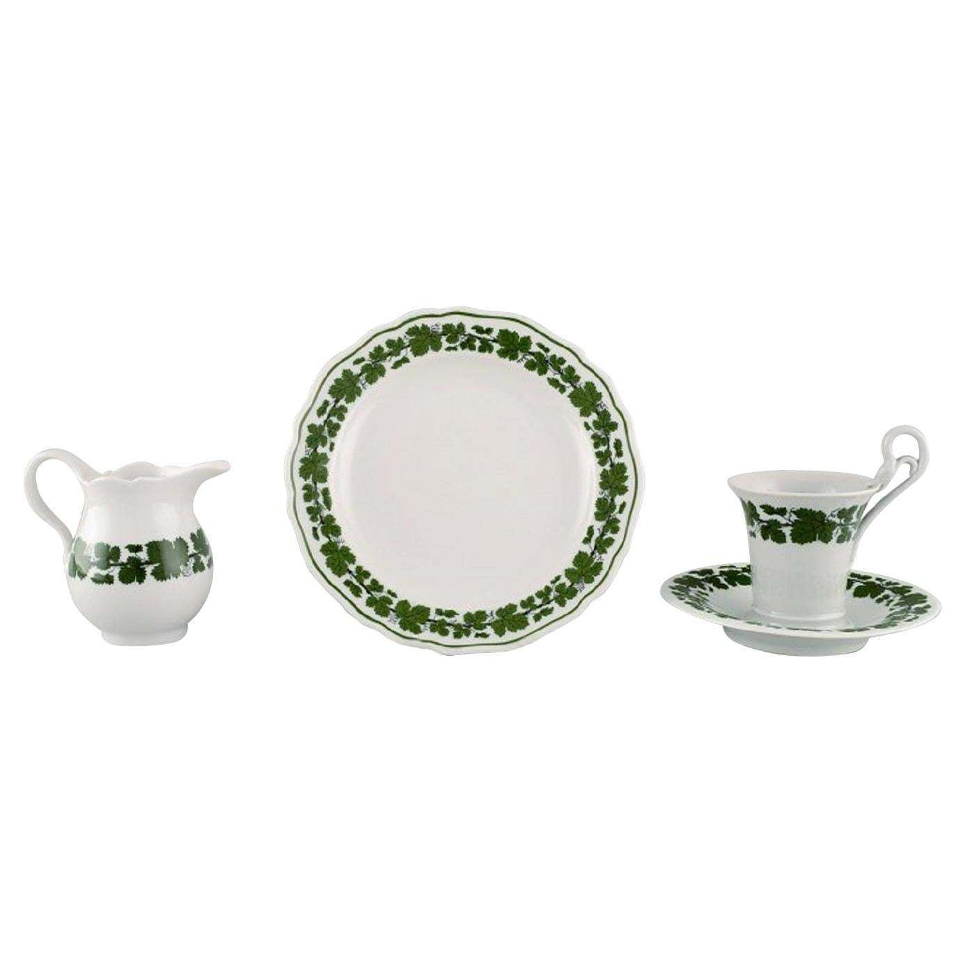 Meissen Green Ivy Vine Leaf Egoist Coffee Service In Hand Painted Porcelain
