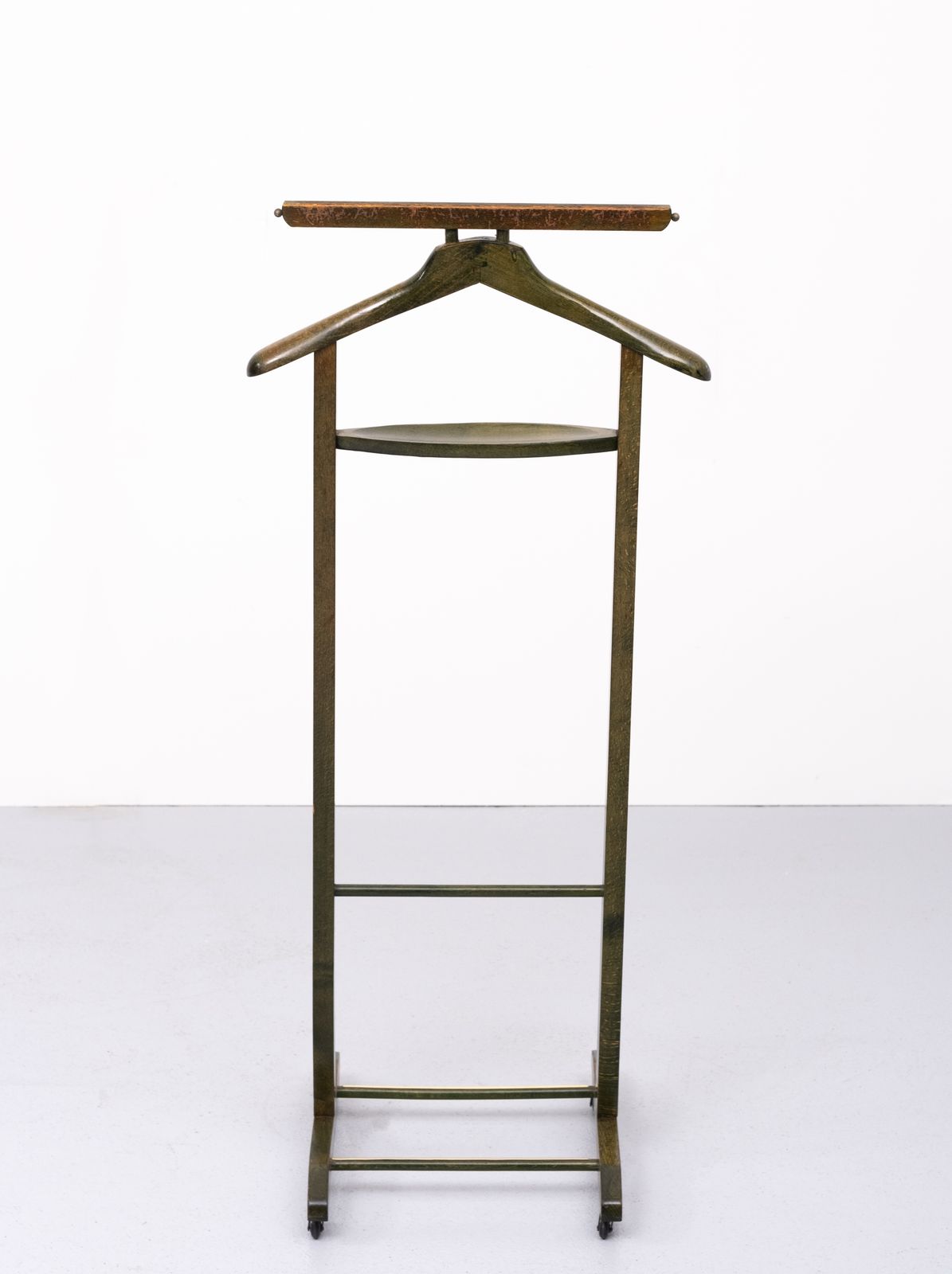 photo furniture Ico Parisi Voor Fratelli Reguitti, Dressboy