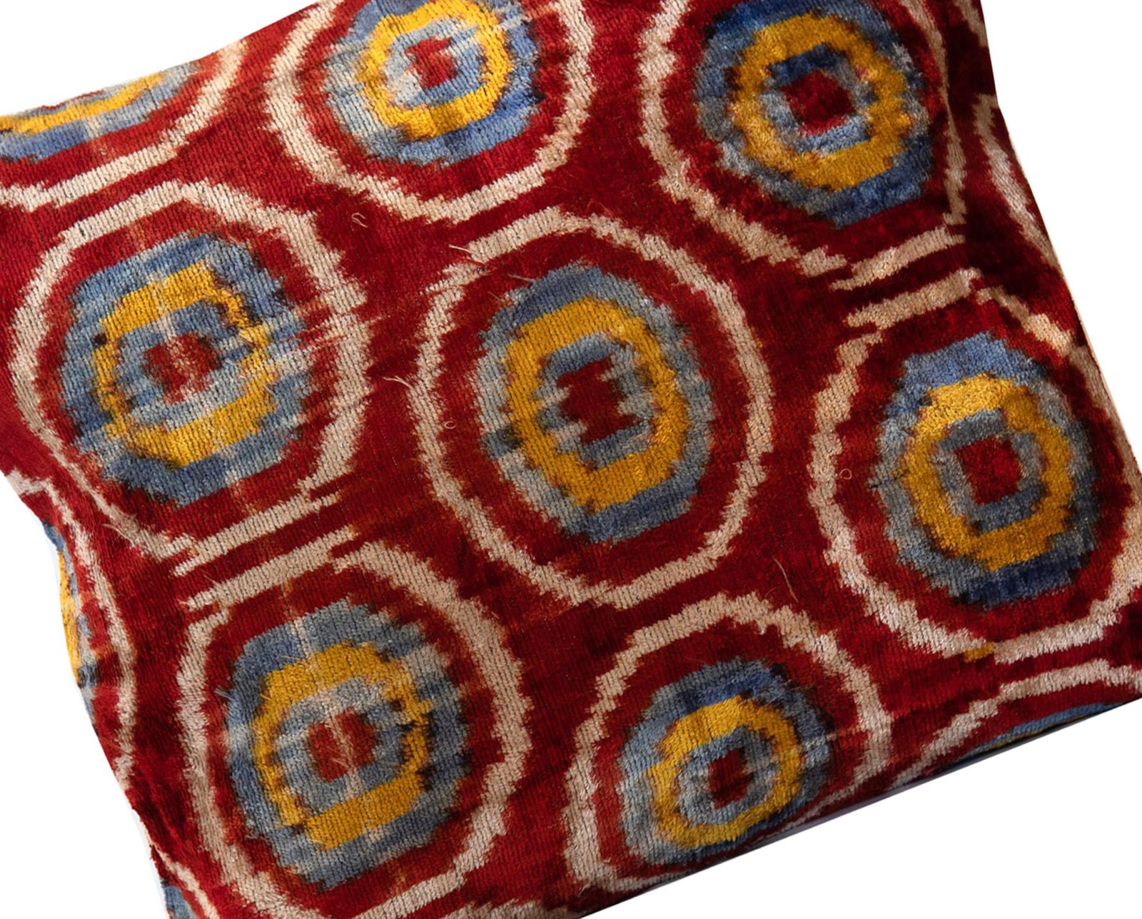 Red Spotted Pattern Cushion Cover, Handwoven Velvet Scatter Pillow  45x45cm photo vinterior