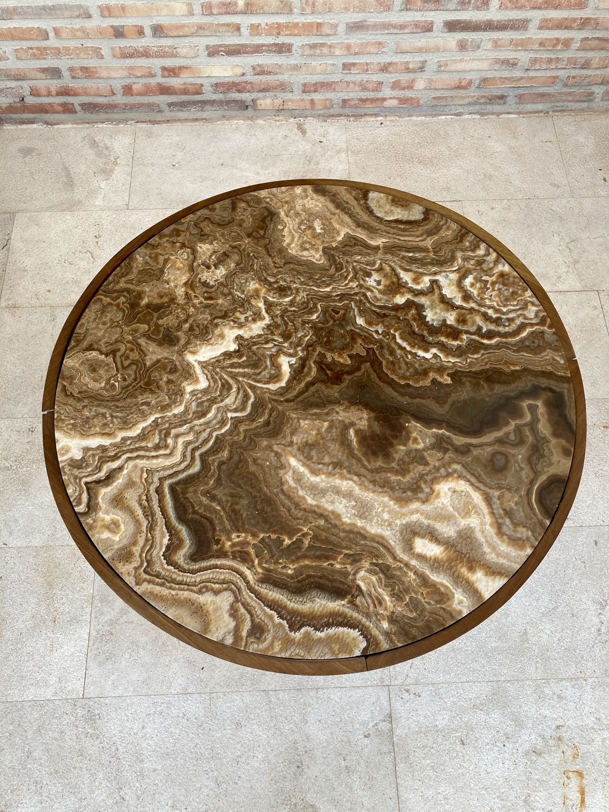 Circular Side Table In Wood With Lemongrass Marquetry Fillets And Agate Lid photo buy