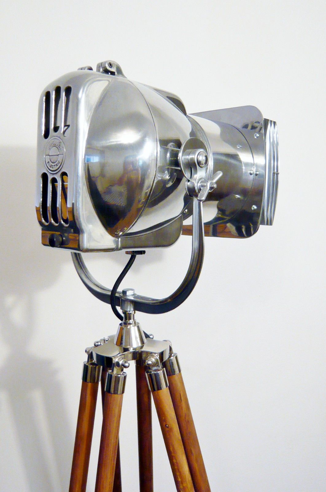 Rare = Strand Electric Vintage Theatre Film Studio Spot Light Cir 1950's Morgan Mcleod Studio Tv Lamp Mid Century Lighting Wooden Tripod photo buy