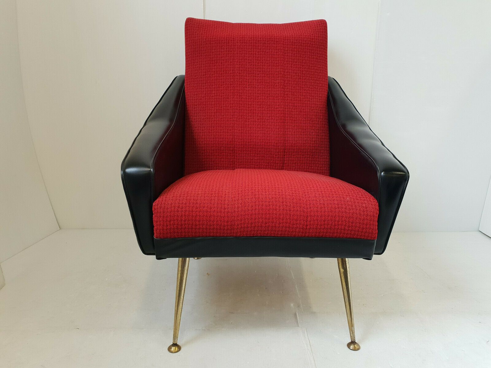 1950 1960 Armchair In Black Skai & Red Wool And Golden Brass photo 449.0