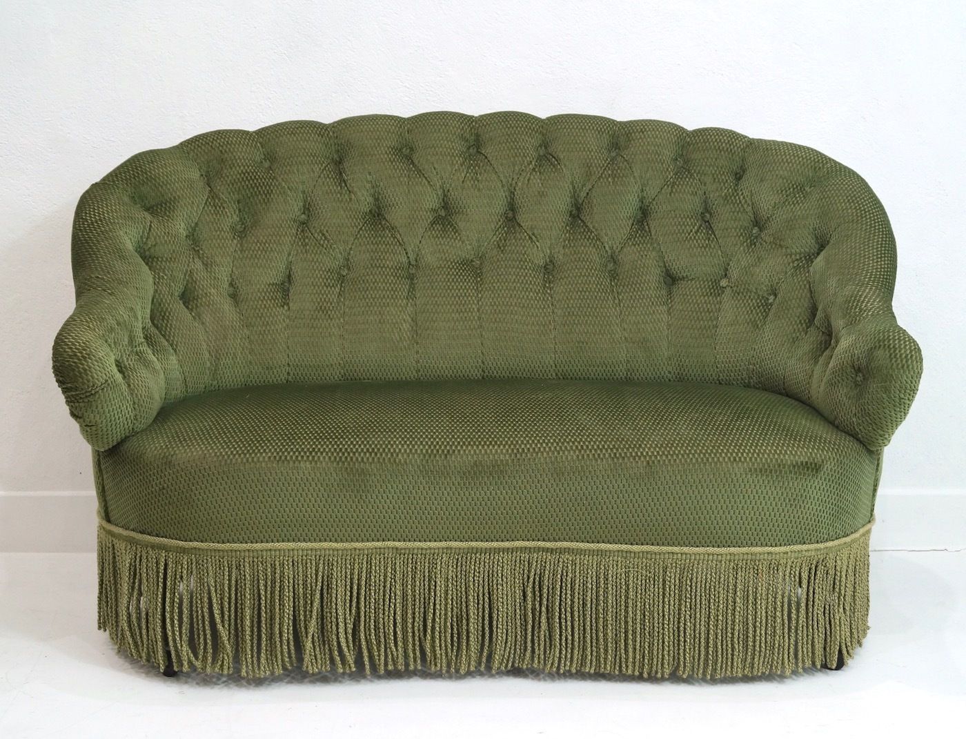 An Antique French Napoleon III Buttoned Two Seater Sofa photo for sale