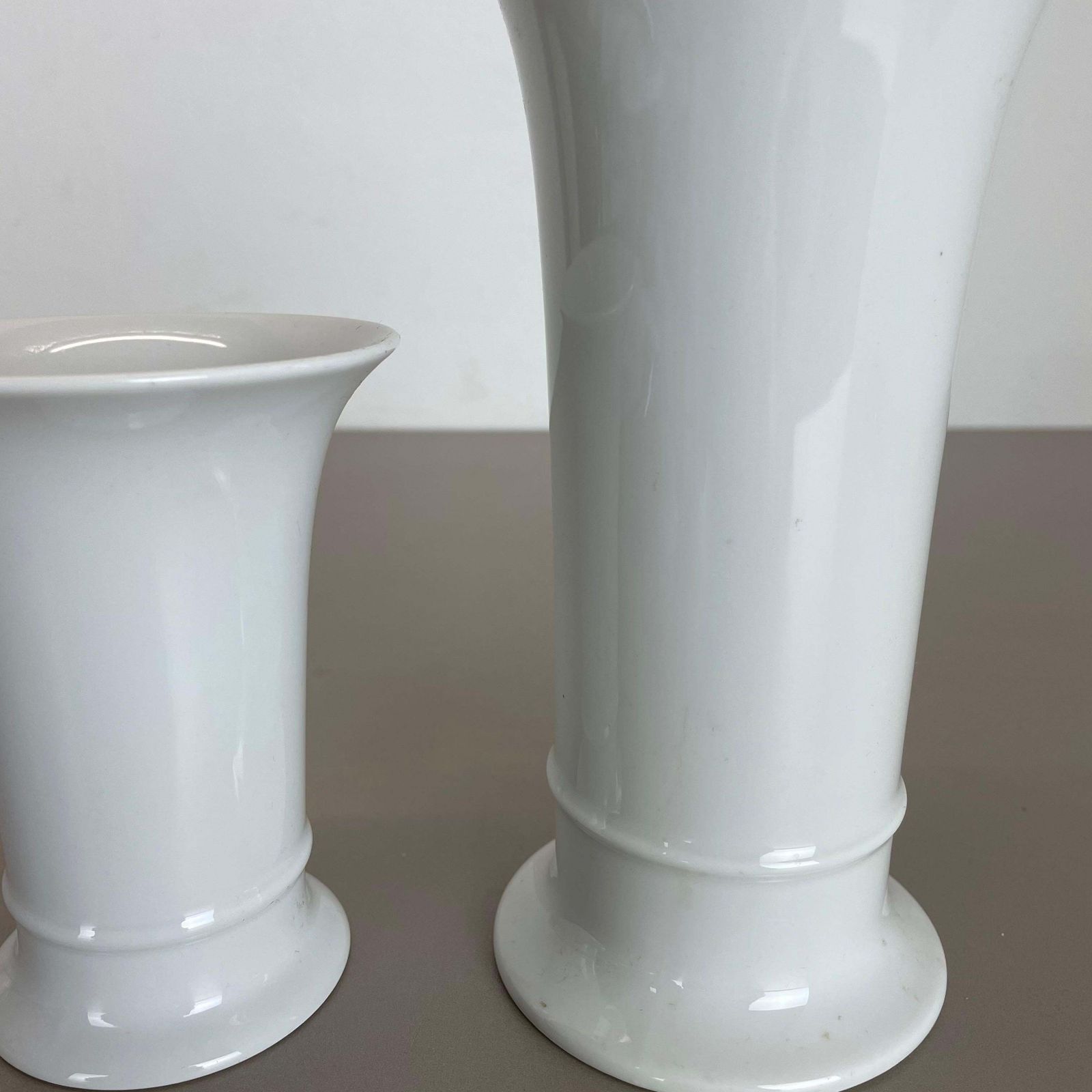photo buy Set Of 2 Original Op Art White Porcelain Vases By Ak Kaiser, Germany, 1970s