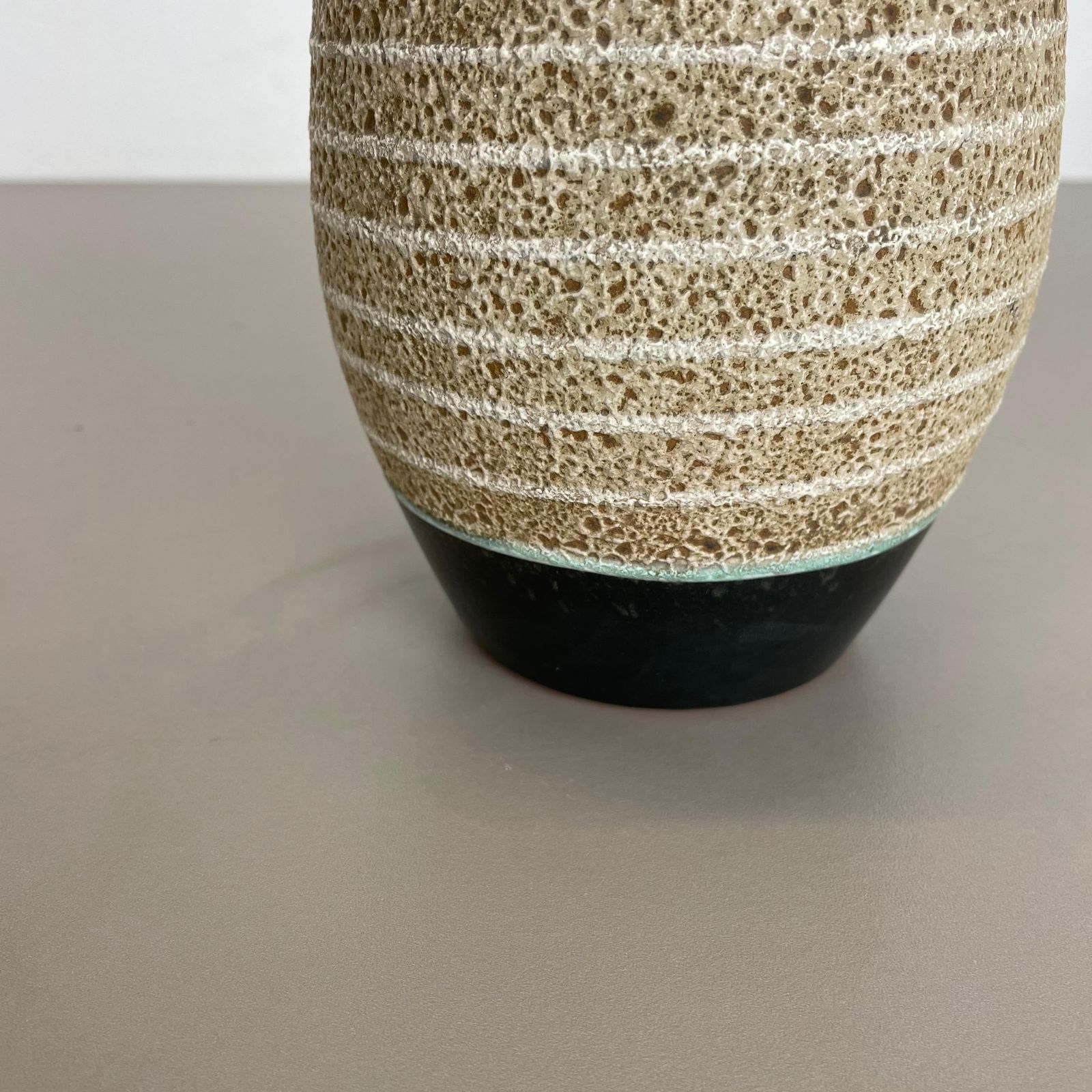 Fat Lava Ceramic Pottery Vase Heinz Siery Carstens Tönnieshof, Germany, 1960s photo vintage