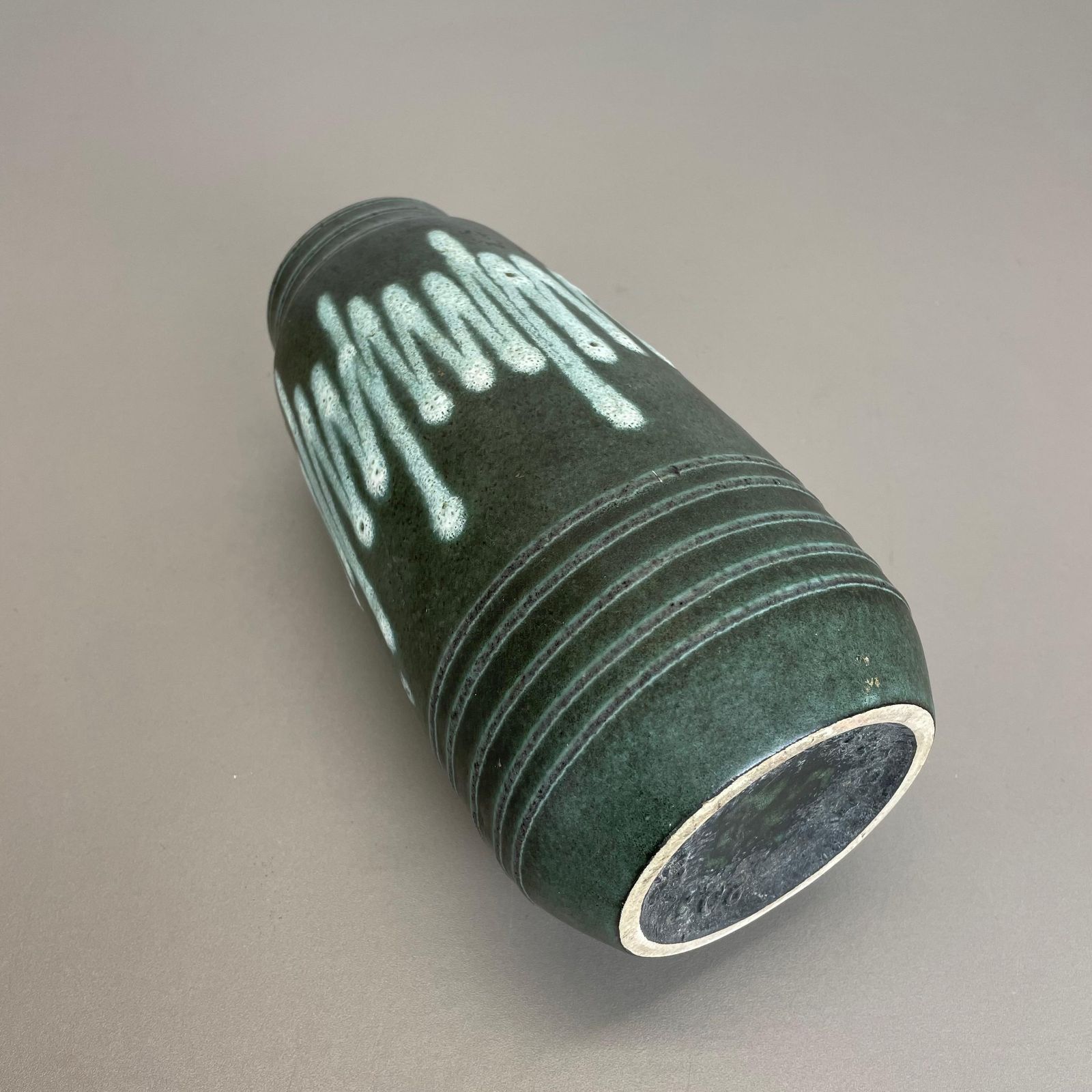 Home Decor Extraordinary Zig Zag Pottery Fat Lava Vase Made By Scheurich, Germany, 1970s photo