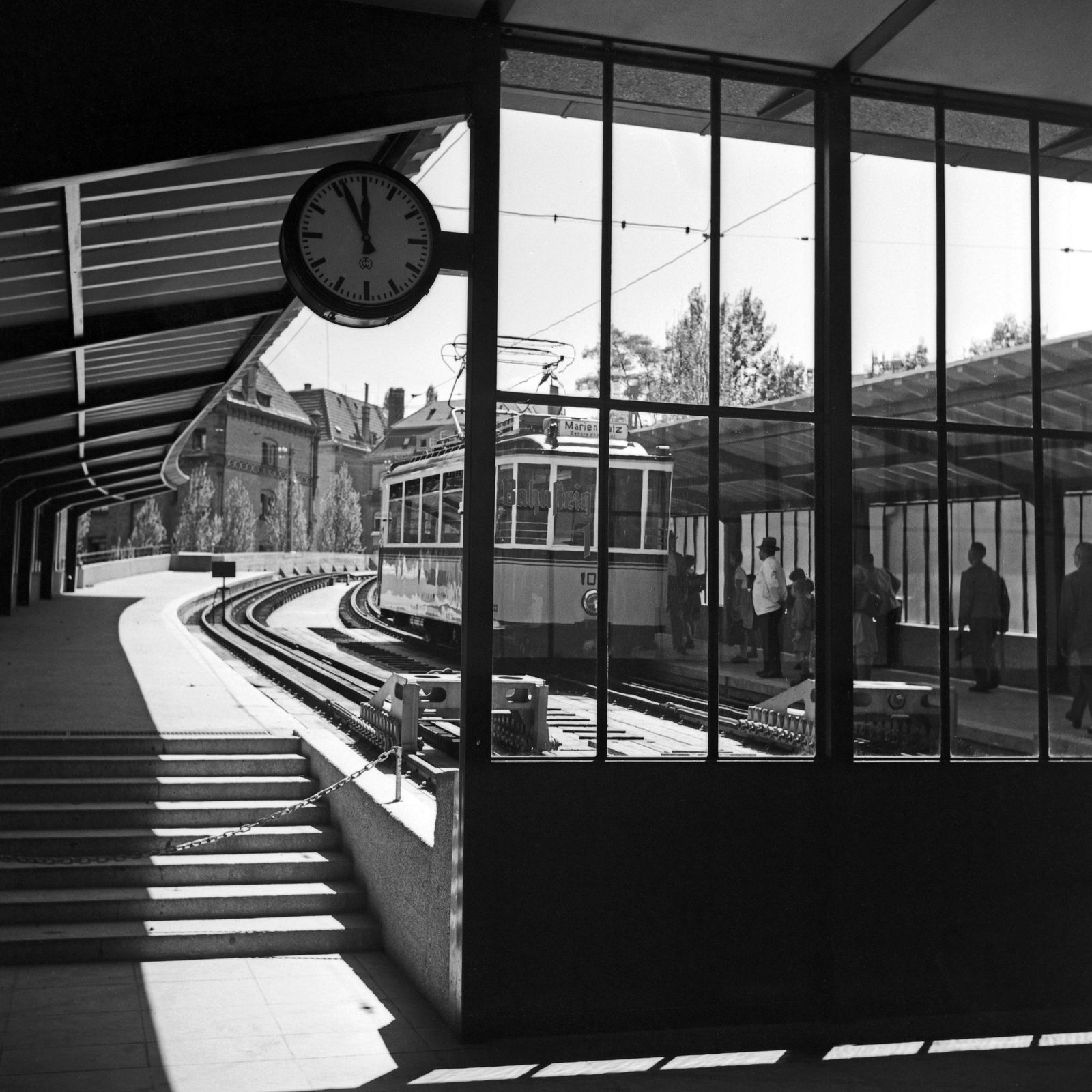 Karl Heinrich Lämmel Passengers Waiting For The Train, Stuttgart Germany 1935, Printed Later 1935/2021
