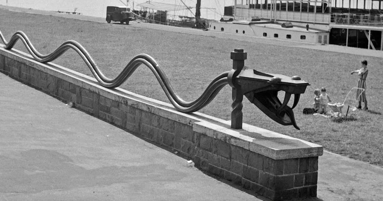 Karl Heinrich Lämmel Rhine Snake Sculpture At Shore Of Rhine Duesseldorf, Germany 1937 Printed Later 1937/2021 photo furniture