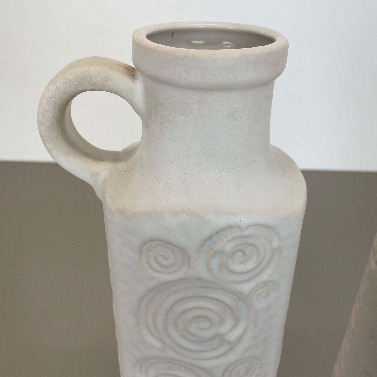 Set Of Two Pottery Fat Lava Vases Jura "482 28" Made By Scheurich, Germany 1970s photo vinterior