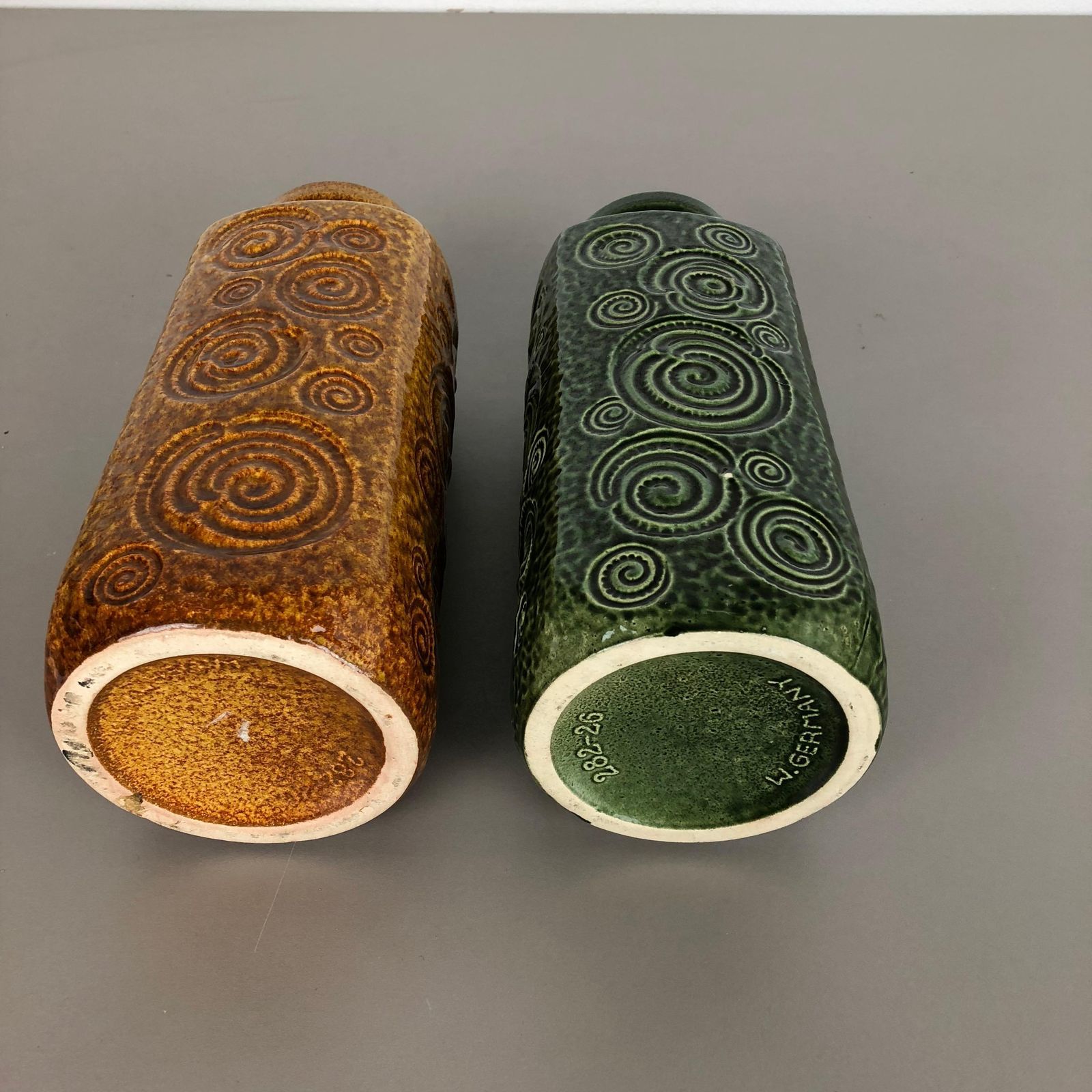photo buy Set Of Two Pottery Fat Lava Vases Jura "282 26" Made By Scheurich, Germany 1970s