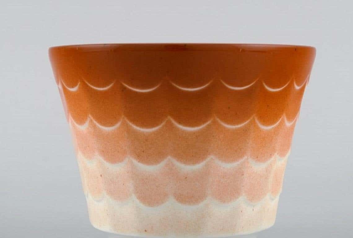 Wilhelm Kåge For Gustavsberg, Six Flower Pot Covers In Porcelain, 1960's photo vinterior