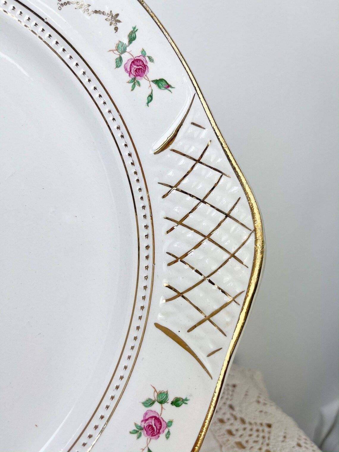 Porcelain Dessert Service L’amandinoise Made In France ~ White Porcelain Service With Small Flowers Pattern ~ Porcelain Cake Dish ~ Pie Dish photo vintage