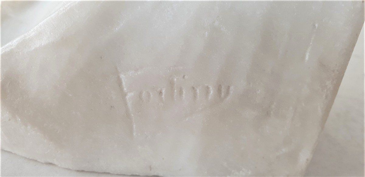 E Fortiny, Baby In Marble, End Of The 19th / Beginning Of The 20th Century photo furniture
